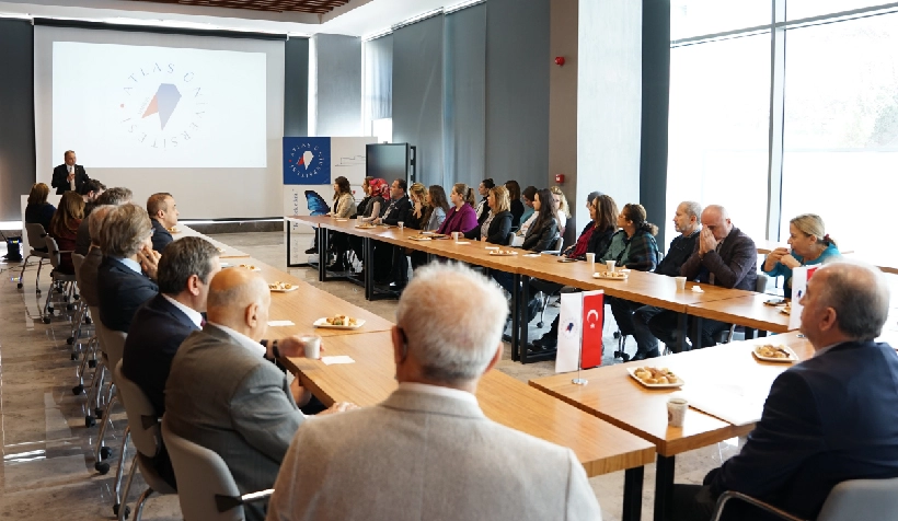 Tıp Fakültemiz 14 Mart Tıp Bayramı Programı gerçekleştirdi.